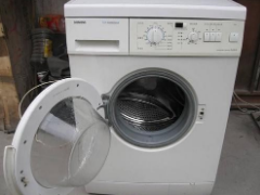 容聲洗衣機工作一半停機，有時不甩干，如何維修？