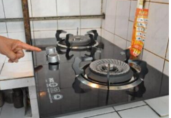 廚師傅集成灶電機在使用中有一擋不運轉