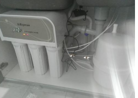 水電磁閥是不是沒法運行,請調節(jié)原水壓力