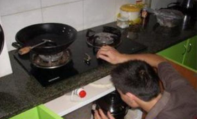 抽油煙機(jī)生產(chǎn)廠家查驗漏汽方式