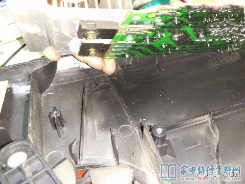軸流式風機卻干了離心通風機的風道