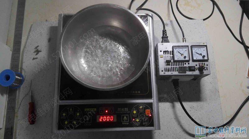 蘇泊爾電磁爐,啟動表明E0,警報不加熱,查驗三壓一切正常,三