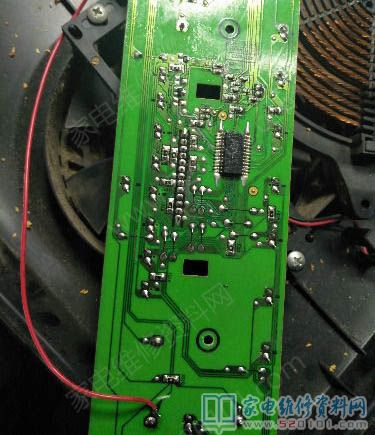 接修一客戶美的觸摸屏電滋爐,型號規格為RT2123