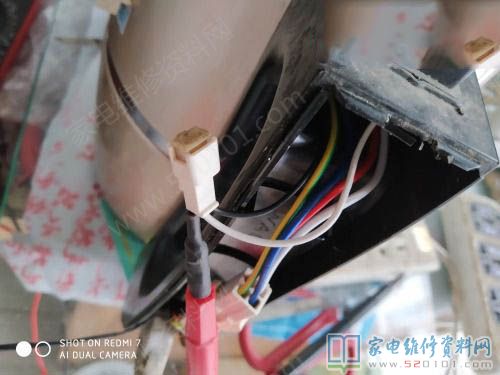 電動機加溫一切正常,進水試機,加溫三分鐘后E1