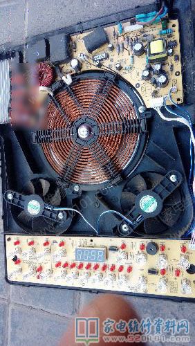 拆殼發覺5uF電容康銅絲虛焊,告之客戶花費讓中午取機