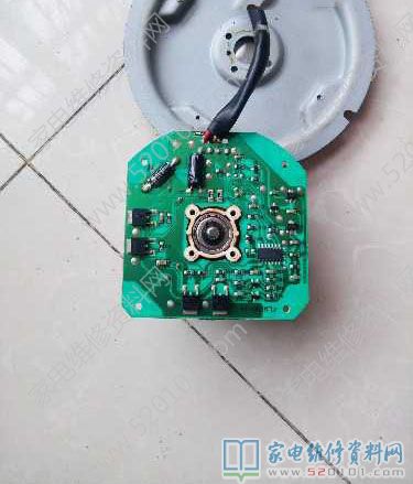 售后服務一臺“CBAO”萬佳廚寶牌天然氣熱水器,故障主要表現