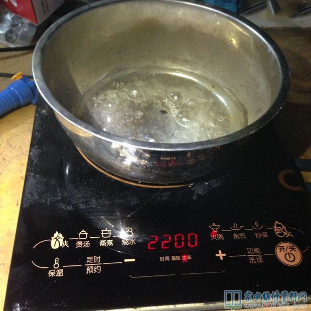 接修一臺仿冒電滋爐,型號規格是MiledeaMLD