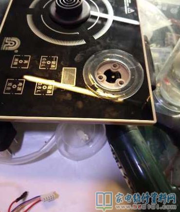 接修一臺仿冒茶吧機,常見故障