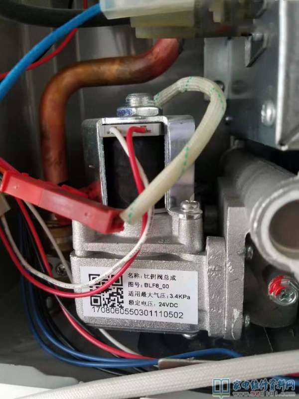 開啟領頭后電熱水器無離心風機聲無打火聲,拆卸控制面板測水流感
