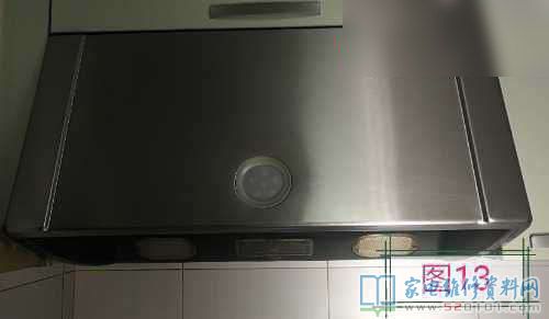 自己家的伊萊克斯ES01抽煙機用了十多年了,它是與訂制的廚房
