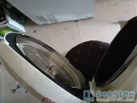 蘇泊爾電飯煲故障修補
