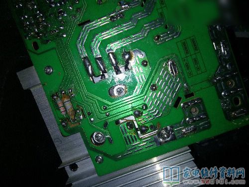 格力電磁爐GC20<em></em>xCA客戶報(bào)中斷加溫