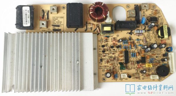 接修一臺九陽電磁爐,客戶說插電功能鍵沒有反映,標示燈不閃