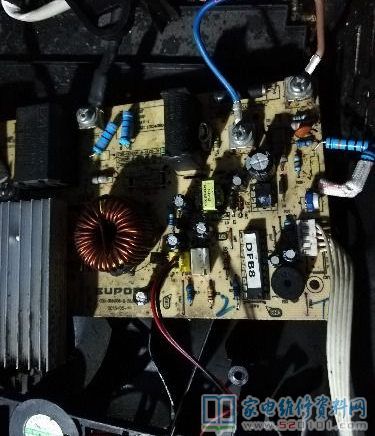 蘇泊爾電磁爐常見故障分析