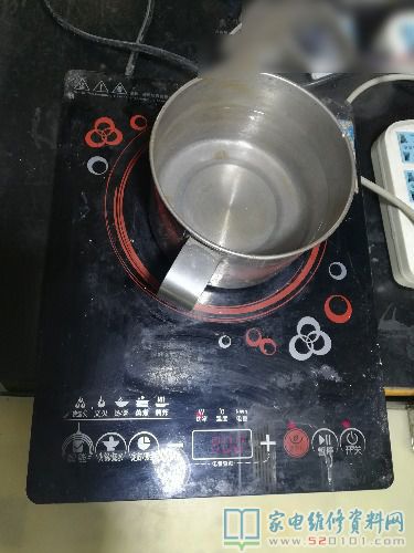 接修一臺九陽電磁爐,常見故障