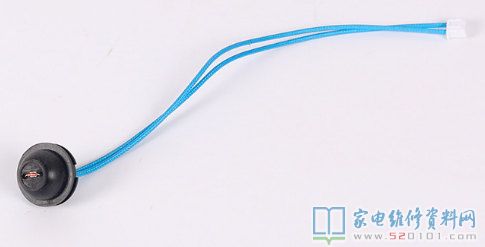過春節(jié)以前接修一臺雜牌電滋爐,常見故障是開機表明實際操作一切