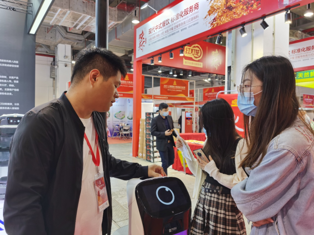 備受關(guān)注，普渡科技亮相上海國際火鍋美食文化節(jié)