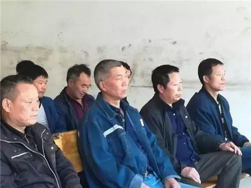 采煤隊貫徹學習安全生產八問