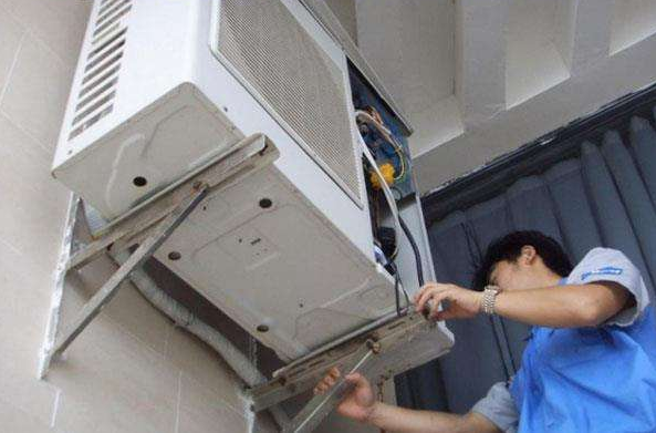小超人空調維修中心(全國24小時)在線客服報修